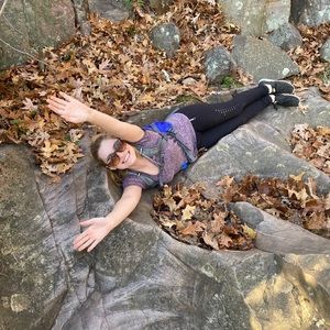 Meet your Posher, Victoria